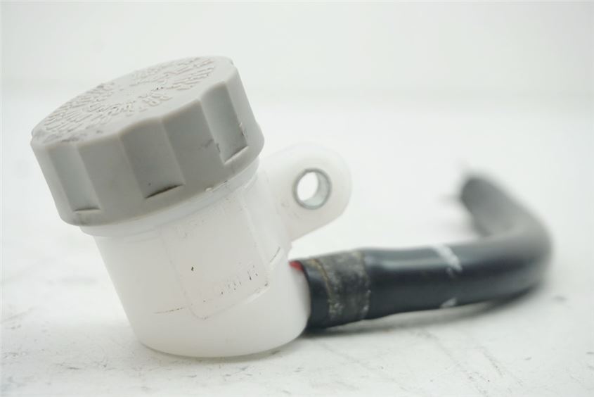 HONDA NSC 50 WH AF72 VISION BRAKE FLUID RESERVOIR FRONT DUAL VALVE