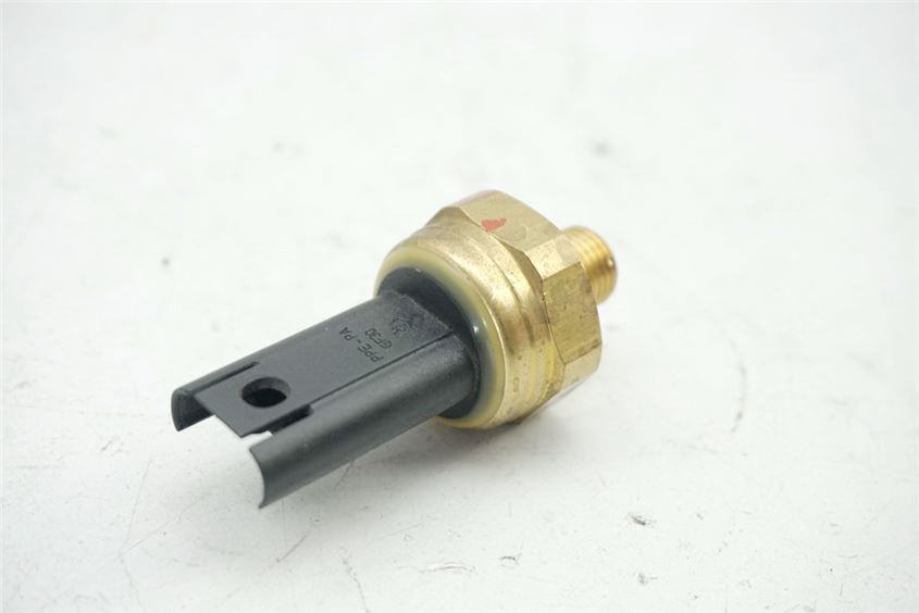 BMW R 1200 RS R12WR (LC) DRUCKREGLER BENZIN SENSOR KRAFTSTOFF