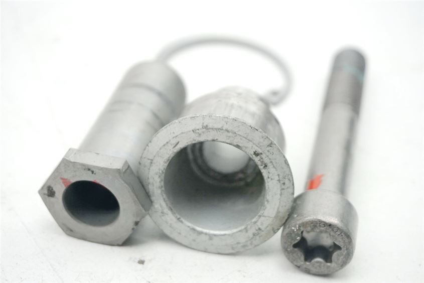 BMW R 1200 RS R12WR (LC) TORNILLO CILÍNDRICO EJE CARDÁN BASCULANTE