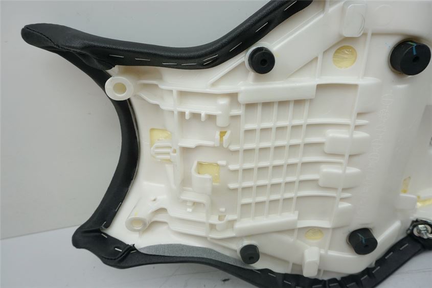 YAMAHA MT10 MT-10 RN45 - ASIENTO - NUEVO