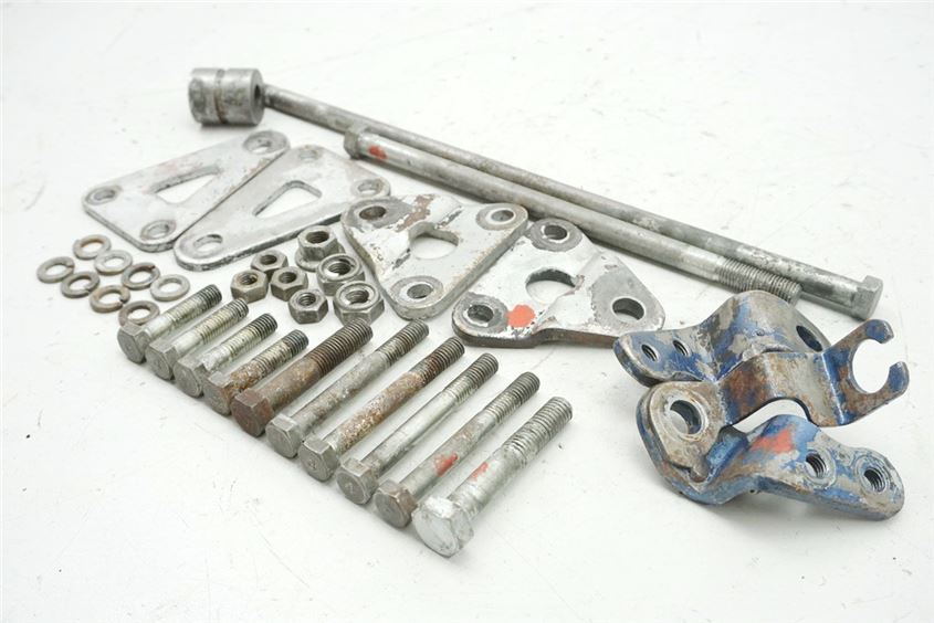 KAWASAKI Z 440 KZ 440 A SOPORTE MOTOR EJE PERNO SOPORTE MOTOR
