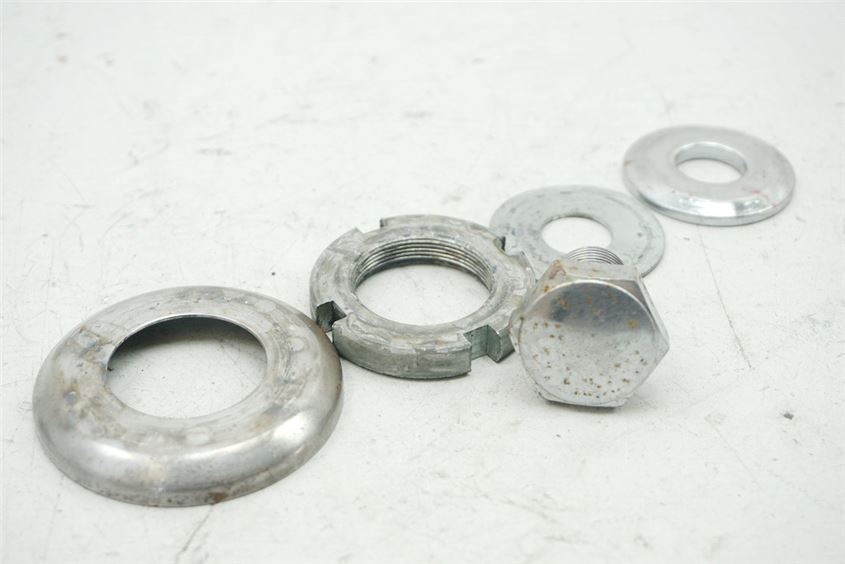 KAWASAKI Z 440 KZ 440 A D MUTTER SICHERUNG LENKKOPF SCHRAUBE GABELBRÜCKE
