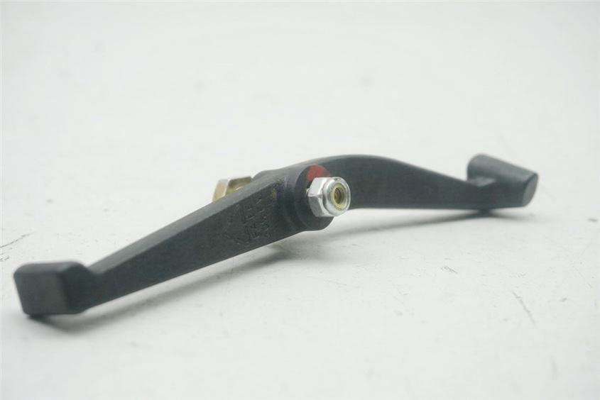 VESPA GTS 250 i.e. LEVER OPENER GLOVE BOX LUGGAGE COMPARTMENT