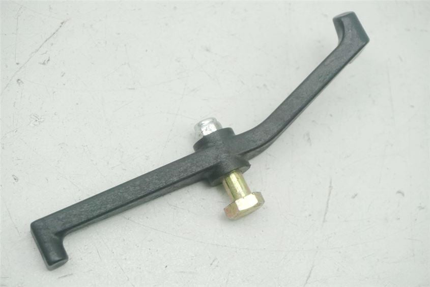 VESPA GTS 250 i.e. LEVER OPENER GLOVE BOX LUGGAGE COMPARTMENT