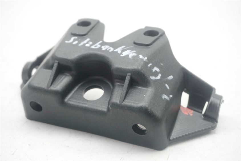 VESPA GTS 250 i.e. TAPA CIERRE ASIENTO BLOQUEO CUBIERTA CARENADO