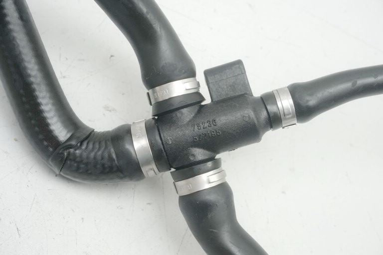 VESPA GTS 250 i.e. RADIATOR HOSE RADIATOR R -> L -> COOLANT RESERVOIR