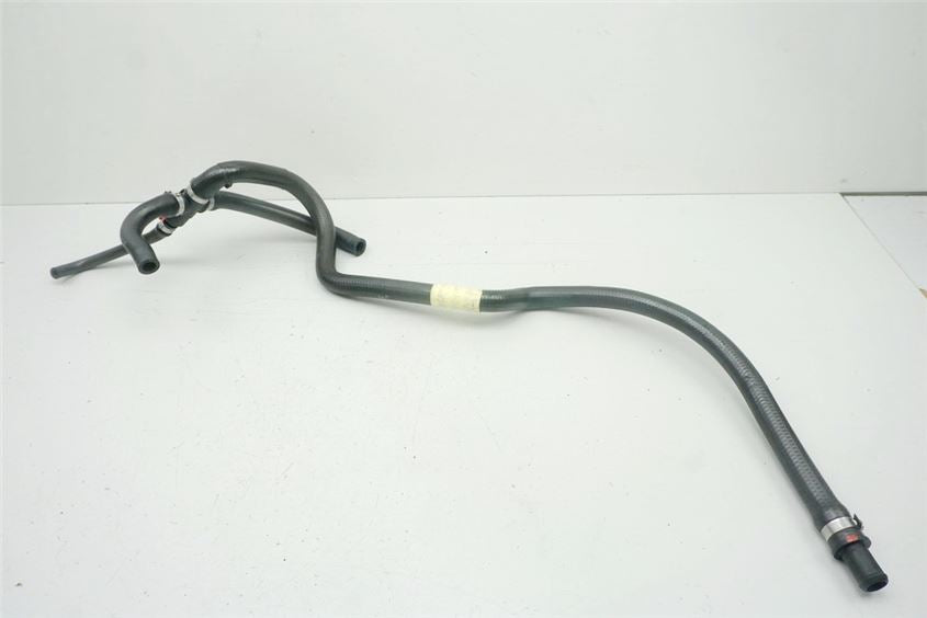 VESPA GTS 250 i.e. RADIATOR HOSE RADIATOR R -> L -> COOLANT RESERVOIR