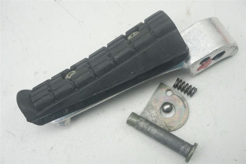 YAMAHA XJ 600 S RJ01 DIVERSION REAR FOOTREST LEFT