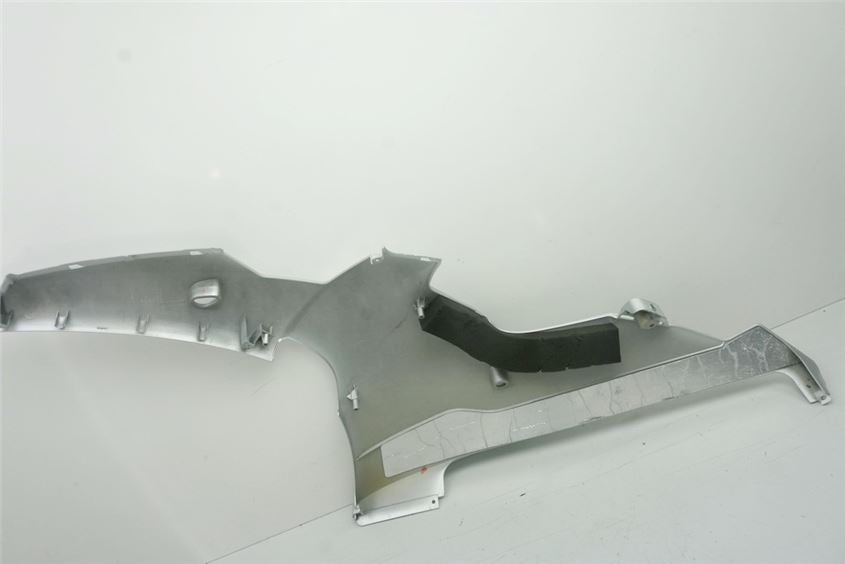 YAMAHA R6 RJ15 - CARENADO LATERAL DERECHO CUBIERTA TAPA - 13S-28395-00