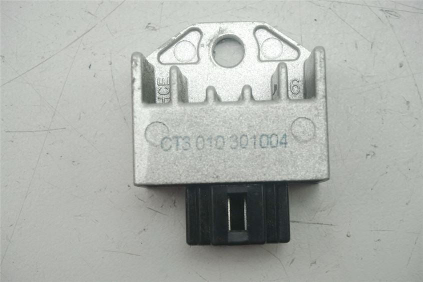 REGULADOR RECTIFICADOR DE CARGA PEUGEOT KISBEE 50 4 TIEMPOS