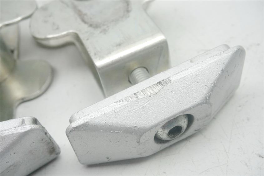 SUZUKI GSF 600 BANDIT GN77AB KETTENSPANNER SCHWINGE