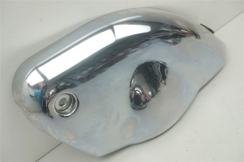 SUZUKI GSF 600 BANDIT GN77AB VERKLEIDUNG VERGASER RECHTS ABDECKUNG SEITENDECKEL