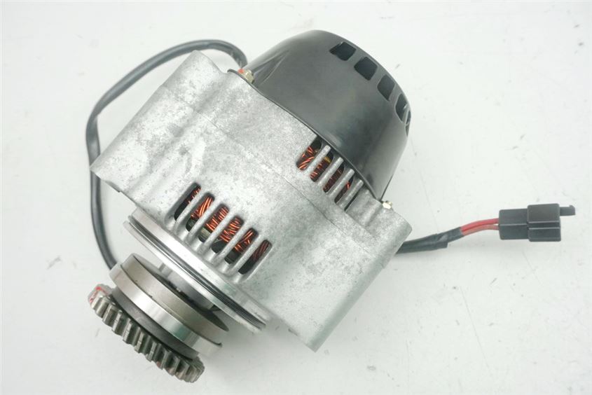 SUZUKI GSF 600 BANDIT GN77AB ALTERNADOR GENERADOR - 31400-19C03