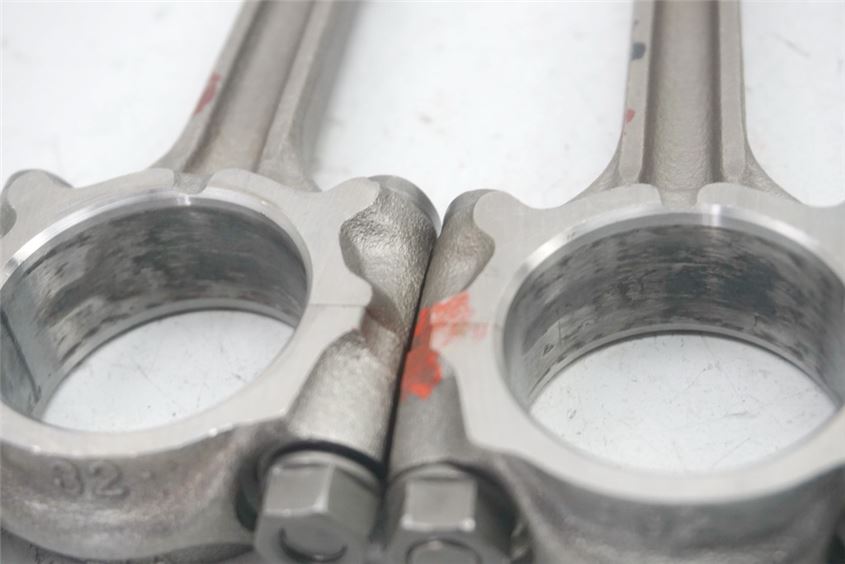 SUZUKI GSF 600 BANDIT GN77AB CONNECTING RODS - SET