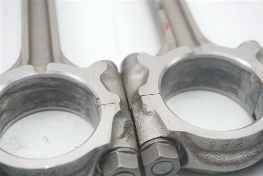 SUZUKI GSF 600 BANDIT GN77AB CONNECTING RODS - SET