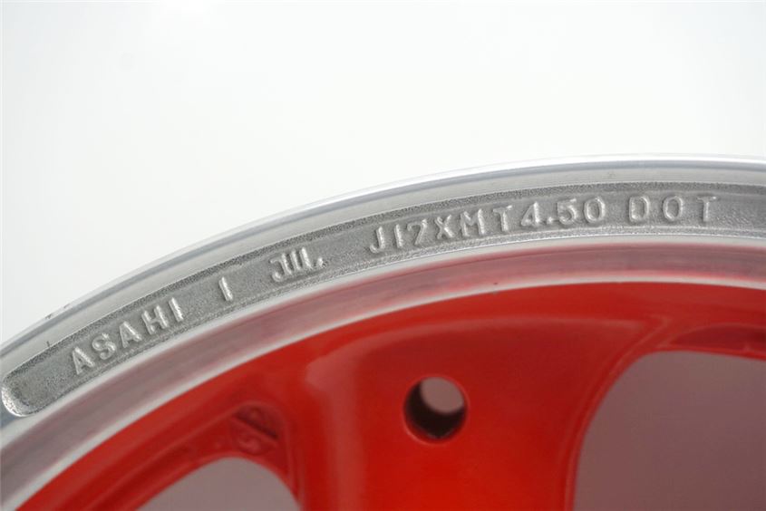 SUZUKI GSF 600 BANDIT GN77AB FELGE HINTEN HINTERRAD WHEEL
