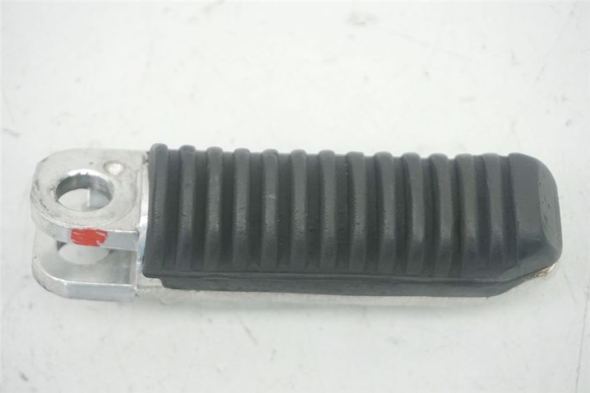 SUZUKI GSF 600 BANDIT GN77AB ESTRIBERA CONDUCTOR DERECHA