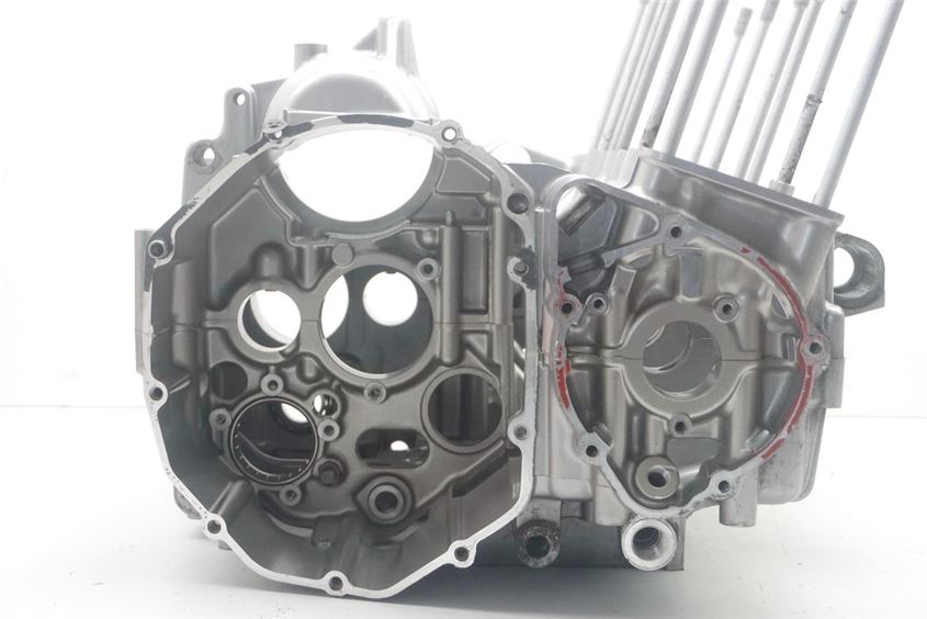 SUZUKI GSF 600 BANDIT GN77AB ENGINE HOUSING ENGINE BLOCK CRANKCASE