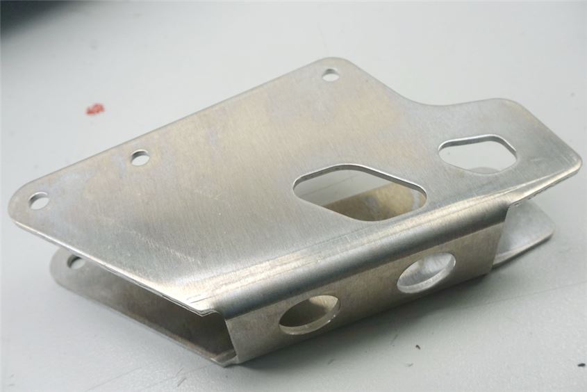 YAMAHA YZ 125 250 - PROTECTOR DE CADENA INFERIOR TAPA CUBIERTA GUARDAPOLVO - 4MX-22128-00