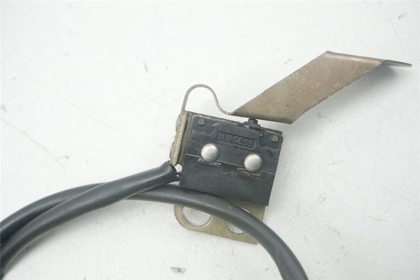 BMW R 1150 RT R22 INTERRUPTOR LUZ FRENO TRASERO