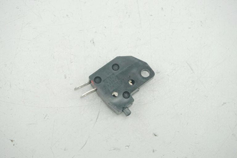 YAMAHA XJR 1300 RP02 SP BREMSLICHTSCHALTER VORN