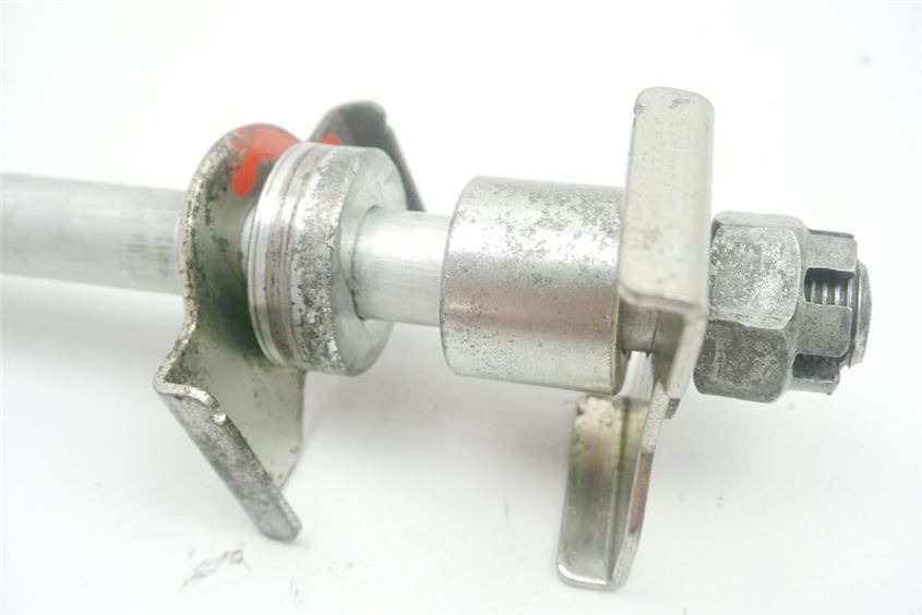 KAWASAKI ER 5 TWISTER ER500A STECKACHSE HINTEN ACHSE DISTANZEN