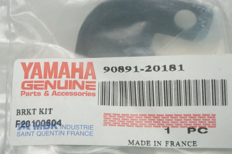 YAMAHA YZF 125 R - FAIRING BRACKET - 90891-20181