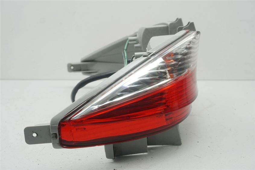 SUZUKI UH 125 CC BURGMAN K7-L3 LUZ TRASERA FARO TRASERO