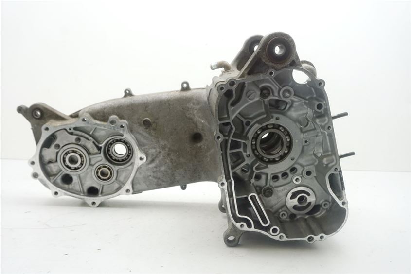 SUZUKI UH 125 CC BURGMAN K7-L3 ENGINE CRANKCASE