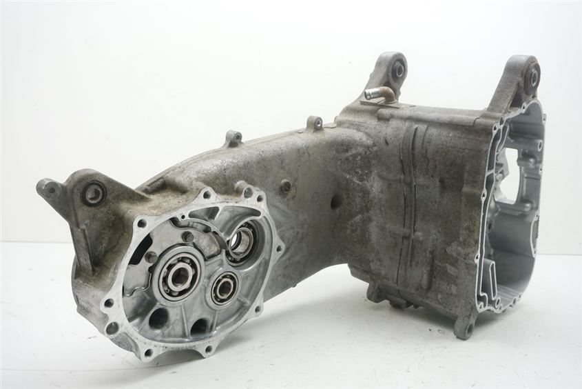 SUZUKI UH 125 CC BURGMAN K7-L3 ENGINE CRANKCASE