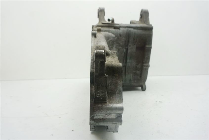 SUZUKI UH 125 CC BURGMAN K7-L3 ENGINE CRANKCASE