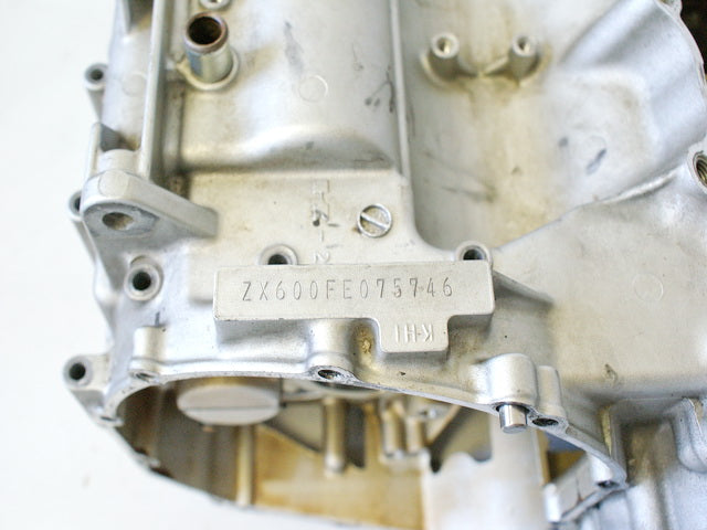 KAWASAKI ZX-6R ZX600J CÁRTER DEL MOTOR BLOQUE DEL MOTOR