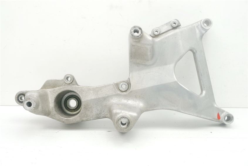 HONDA FES 125 JF12 PANTHEON SCHWINGE SWINGARM HALTER MOTOR