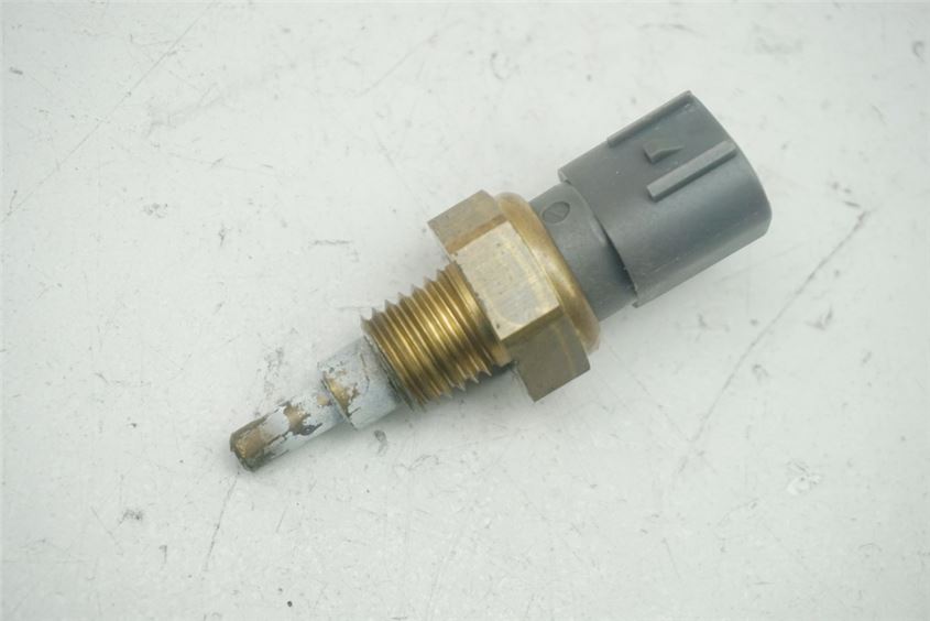 HONDA FES 125 JF12 PANTHEON SENSOR DE TEMPERATURA DE AGUA - EN EL TERMOSTATO