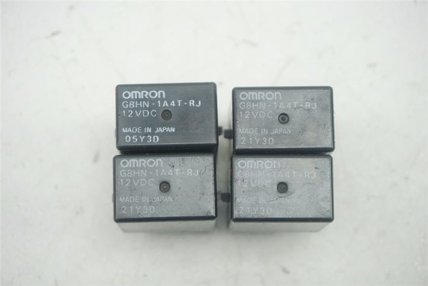 HONDA FES 125 JF12 PANTHEON RELÉ OMRON - CONJUNTO