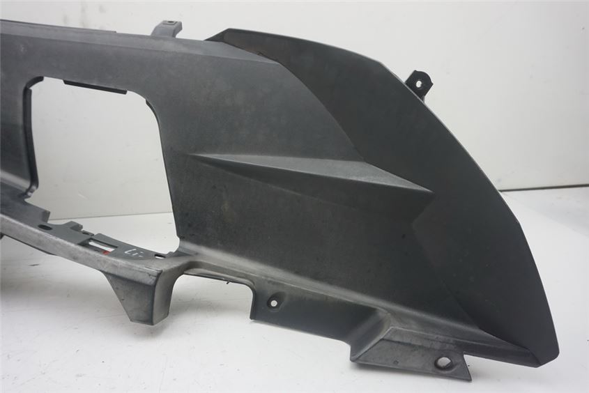 HONDA FES 125 JF12 PANTHEON REPOSAPIÉS IZQUIERDO CUBIERTA CARENADO
