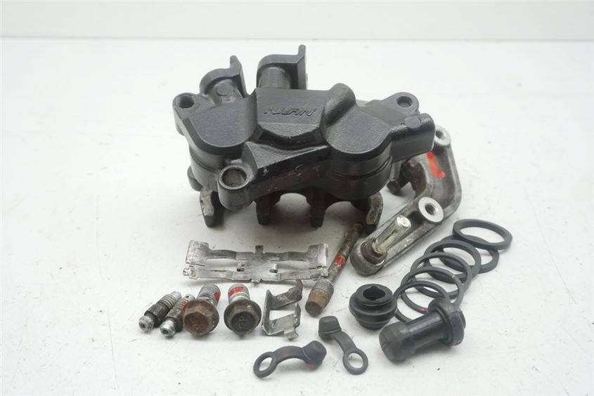 SUZUKI UH 125 CC BURGMAN K7-L3 FRONT BRAKE CALIPER