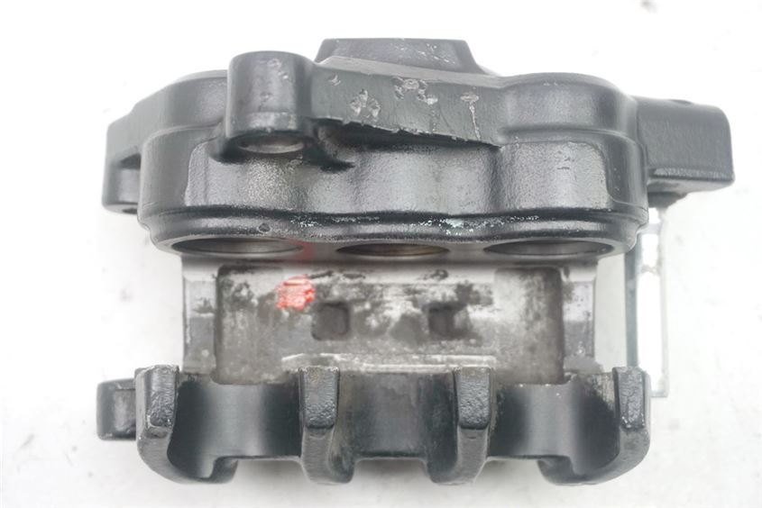 SUZUKI UH 125 CC BURGMAN K7-L3 FRONT BRAKE CALIPER