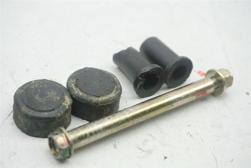HONDA CB 500 PC32 SOPORTE DEPÓSITO GOMAS TORNILLO