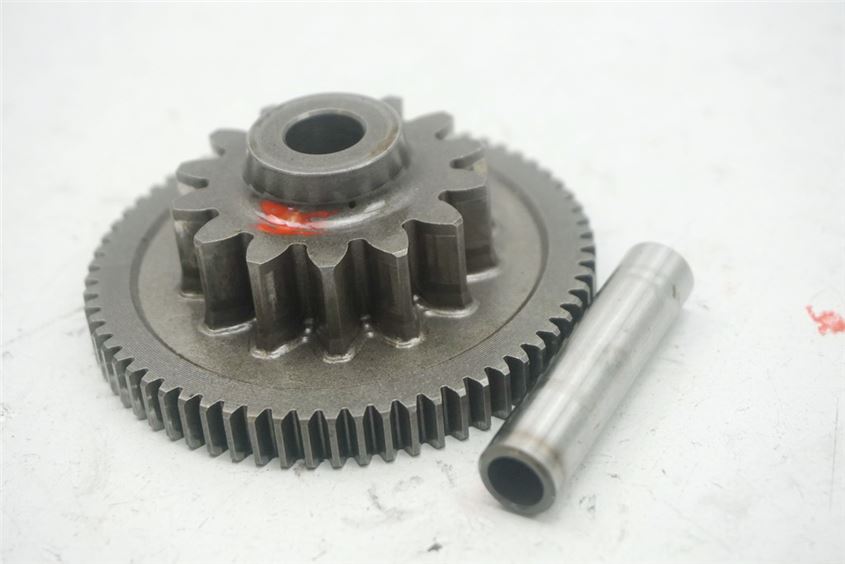 HONDA CB 500 PC32 GEAR STARTER REDUCTION IDLER GEAR