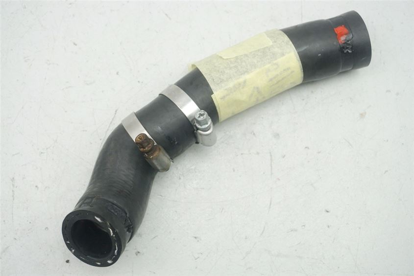 HONDA CB 500 PC32 RADIATOR HOSE FILLER NECK -> RADIATOR RIGHT