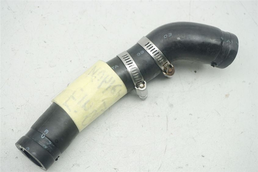 HONDA CB 500 PC32 KÜHLERSCHLAUCH EINFÜLLSTUTZEN -> KÜHLER RECHTS