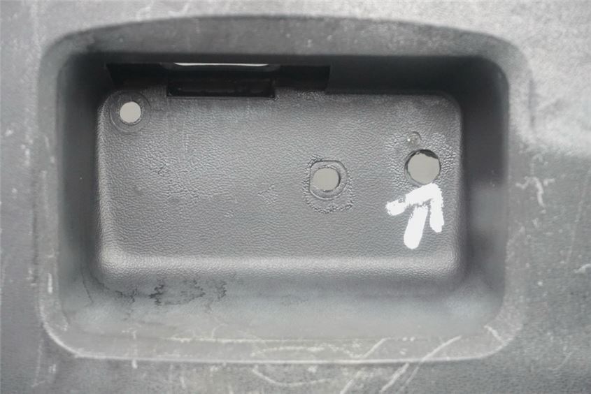 SUZUKI UH 125 CC BURGMAN K7-L3 COVER STORAGE COMPARTMENT COVER