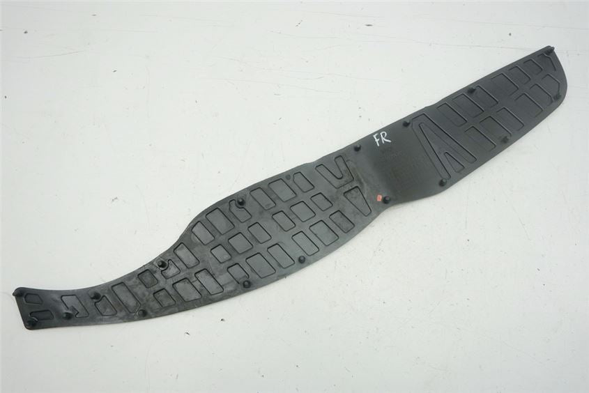 SUZUKI UH 125 CC BURGMAN K7-L3 FOOT MAT RIDER RIGHT COVER