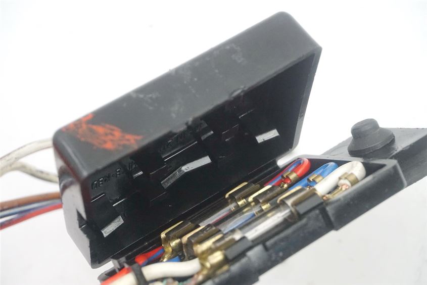 KAWASAKI Z 440 KZ 440 D FUSE BOX