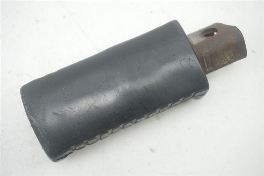 KAWASAKI Z 440 KZ 440 D FOOTREST RIDER LEFT