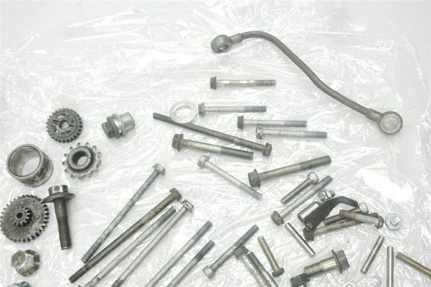 KAWASAKI Z 440 KZ 440 D SCHRAUBEN & KLEINTEILE - MOTOR