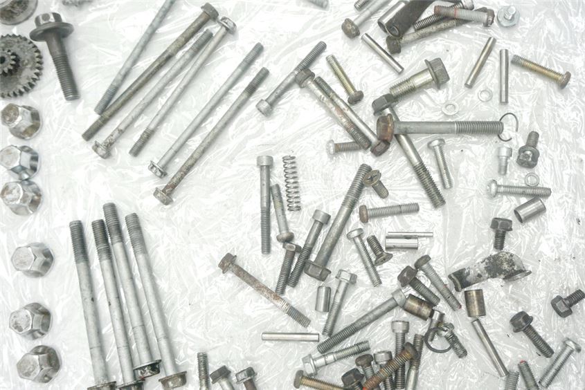 KAWASAKI Z 440 KZ 440 D SCREWS & SMALL PARTS - ENGINE