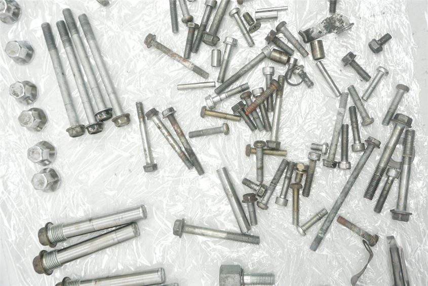 KAWASAKI Z 440 KZ 440 D SCREWS & SMALL PARTS - ENGINE