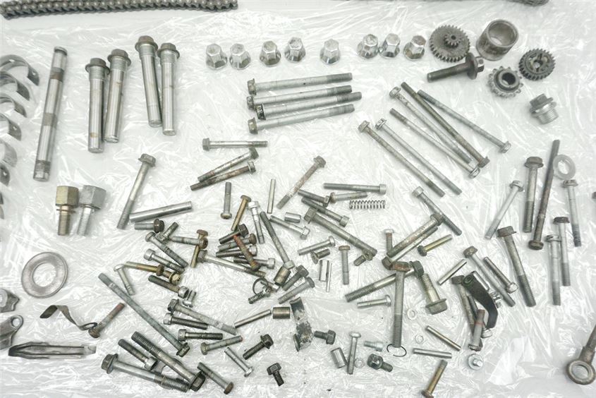 KAWASAKI Z 440 KZ 440 D SCREWS & SMALL PARTS - ENGINE